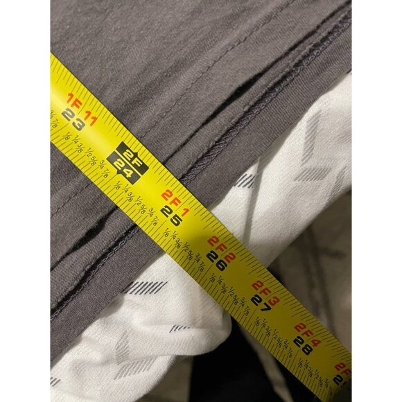 The Rolling Stones Shirt Mens XL Gray Graphic Logo Lips Tongue - Picture 5 of 5